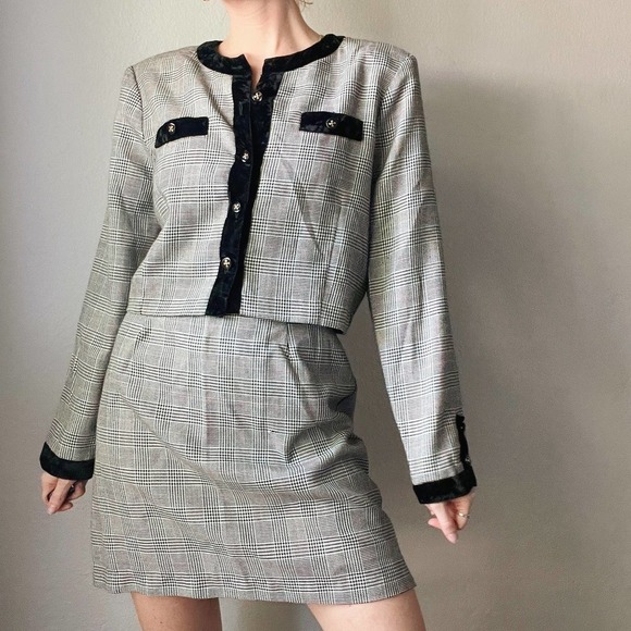 Vintage 1990s Black Plaid Velvet TrimJacket Mini Skirt Set - Picture 1 of 7
